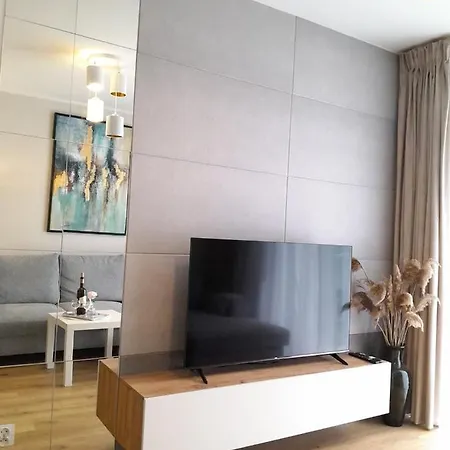 Arte Porta Mare Przytulny Blisko Morza Z Miejscem Parkingowym Kolobrzeg